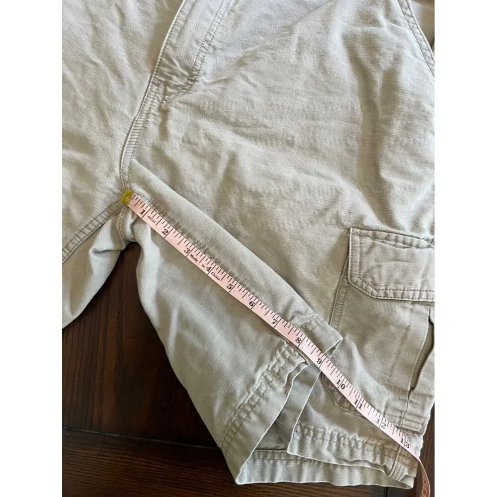 Wolverine Flat Front Khaki Cargo Shorts Men's Size 38" Waist 9" Inseam - Picture 8 of 8